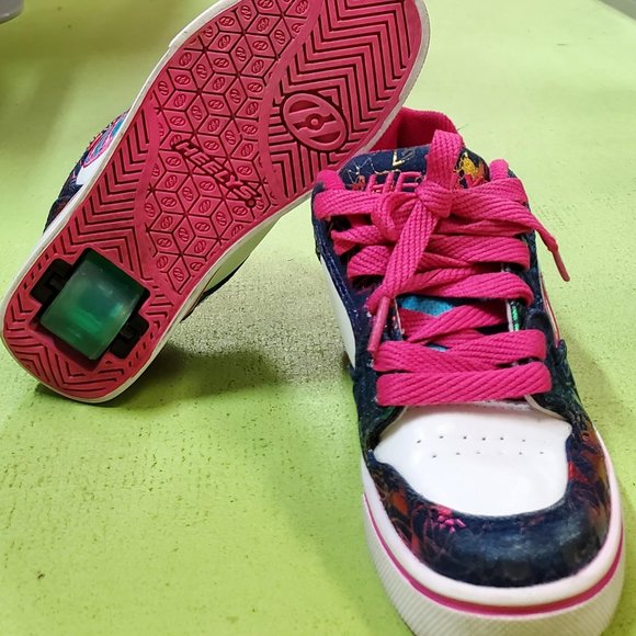 Heelys Propel 2.0 ( Size 2 Youth) - Picture 7 of 12